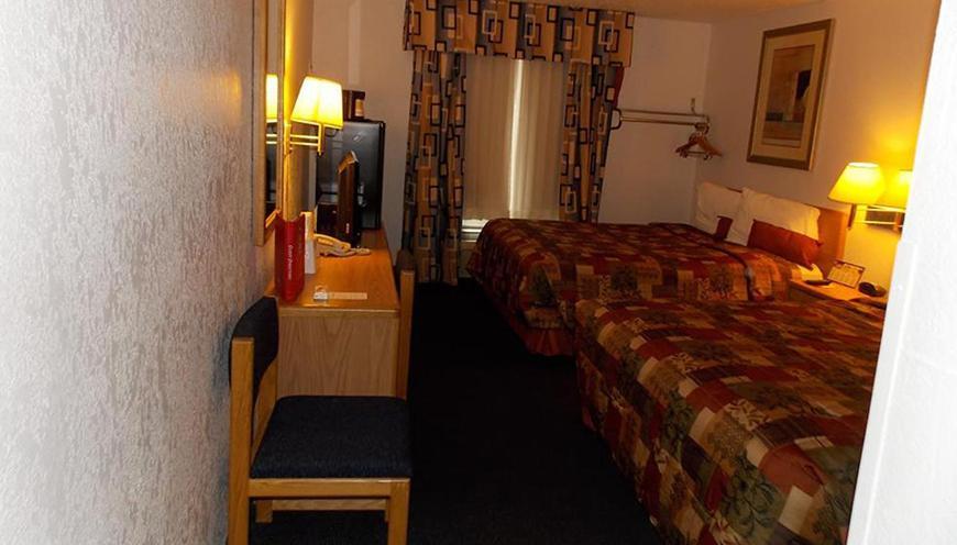 Norwood Inn Minneapolis Roseville Eksteriør bilde